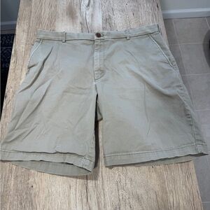 Izod Men's Khaki Flat Front Shorts